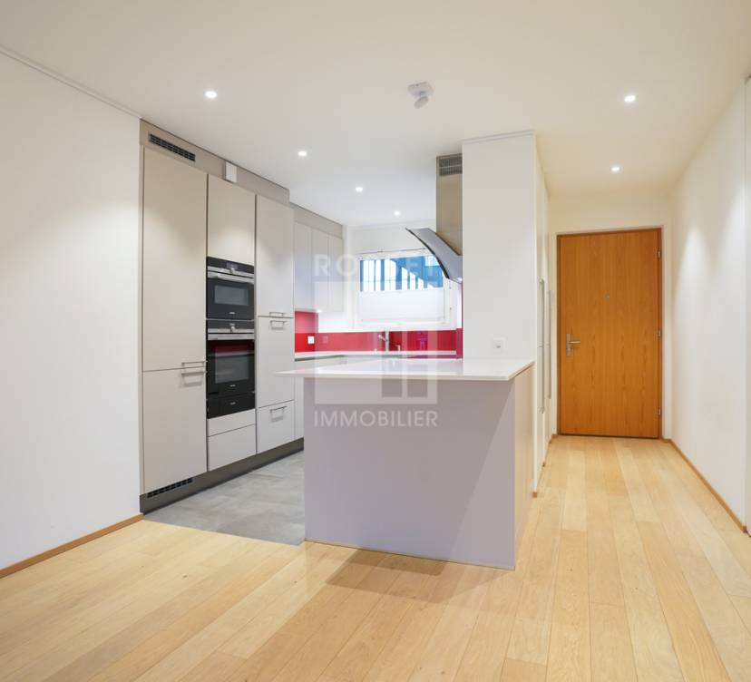 En exclusivité - Appartement de 5 pièces avec grande terrasse Exclusive - 5-room apartment with large terrace