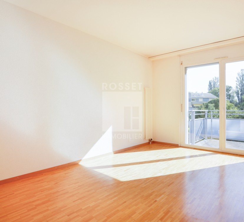 En Exclusivité : Beau 6 pièces avec une grande terrasse en pignon