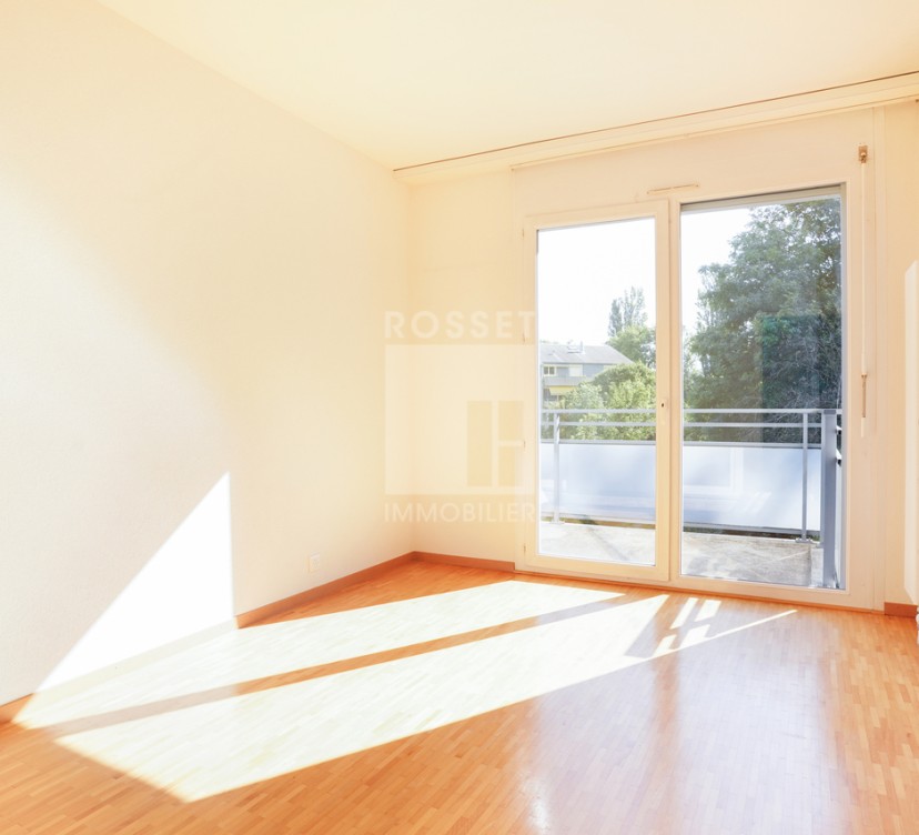 En Exclusivité : Beau 6 pièces avec une grande terrasse en pignon